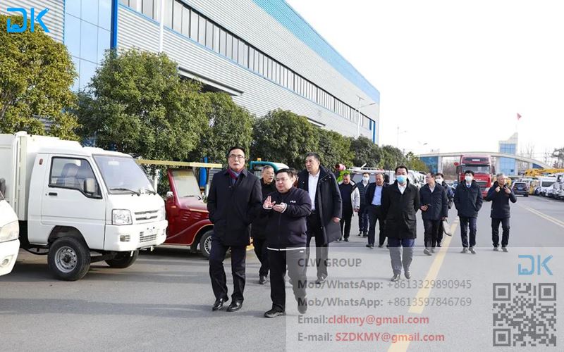 زار فريق الإدارة العليا التابع لمجموعة FAW Jiefang المحدودة مجموعة تشنغلي للس...